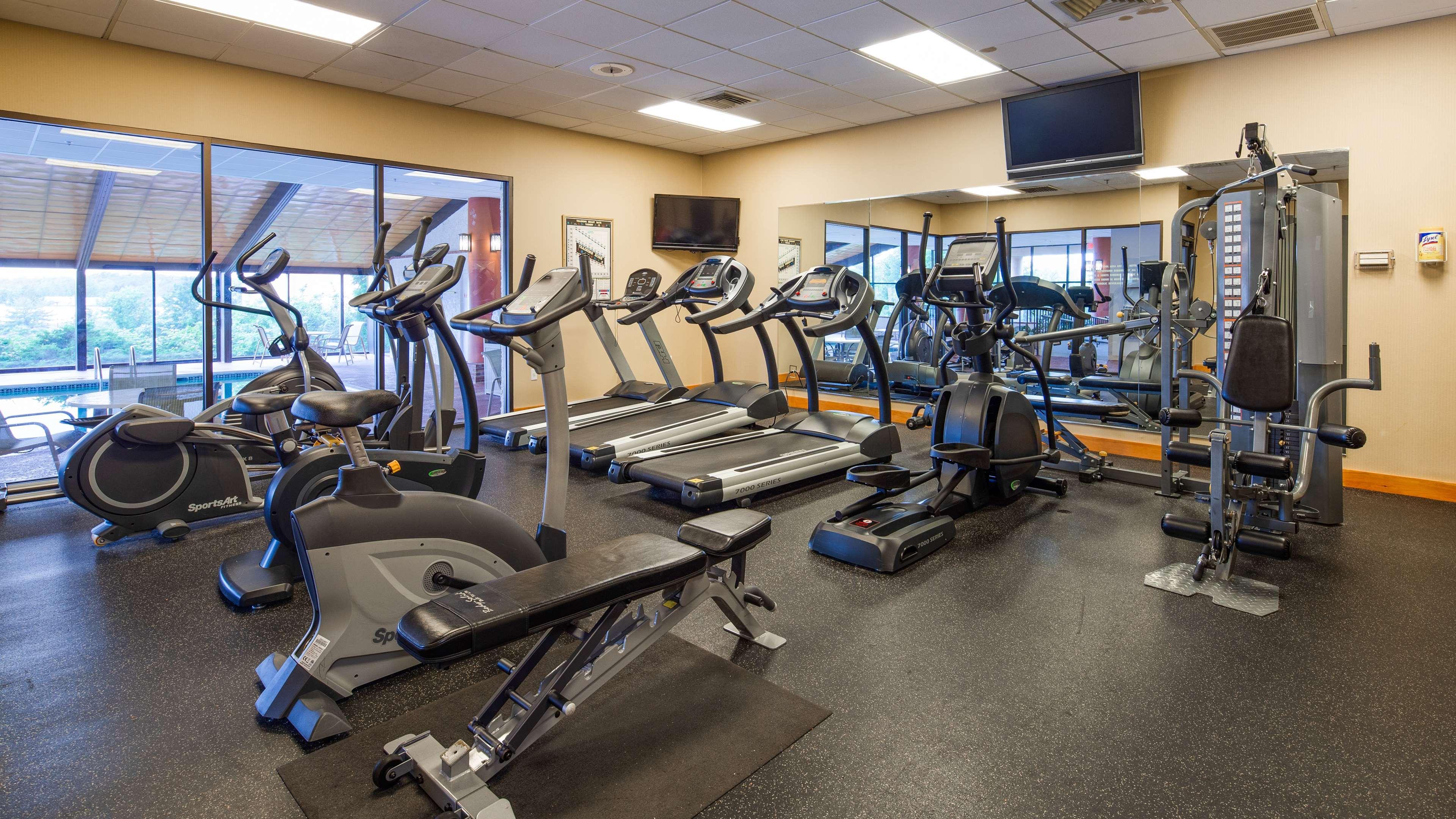 Best Western Royal Plaza Hotel And Trade Center Marlborough Esterno foto