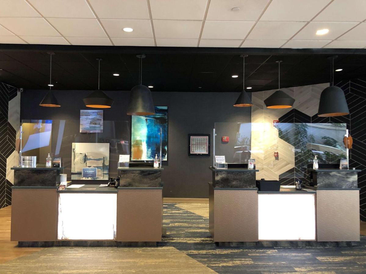 Best Western Royal Plaza Hotel And Trade Center Marlborough Esterno foto