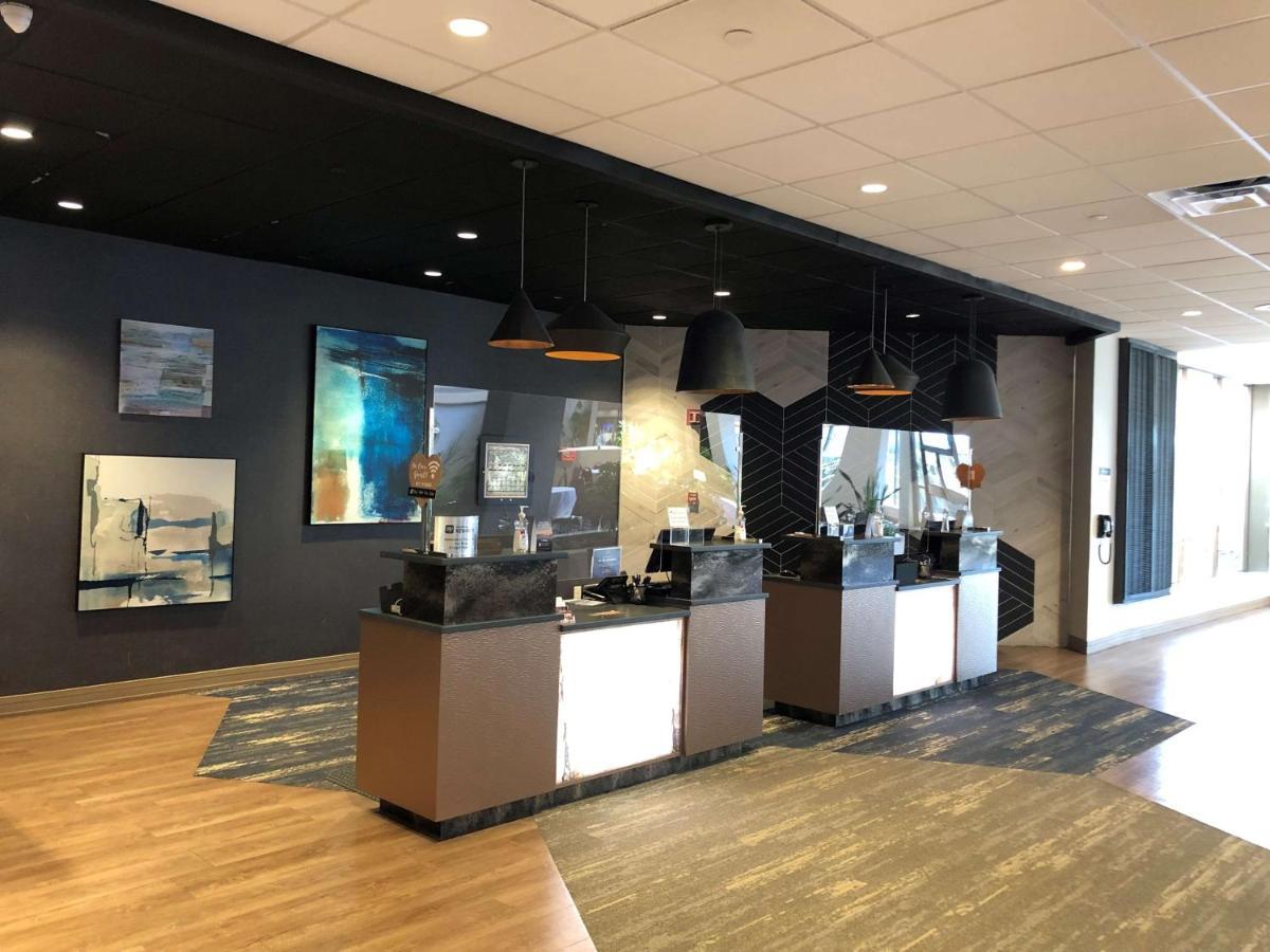 Best Western Royal Plaza Hotel And Trade Center Marlborough Esterno foto